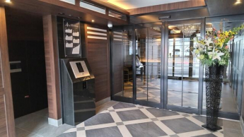 インホメーション