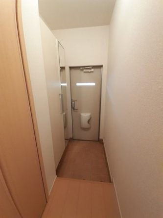 【玄関】