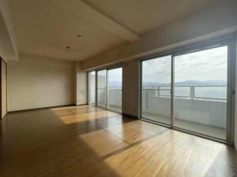 サーパス土居田西の画像