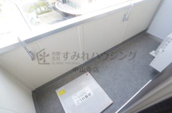 参考、同建物・同間取りの号室