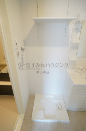 参考、同建物・同間取りの号室