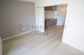 参考、同建物・同間取りの号室