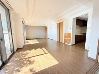 【居間・リビング】