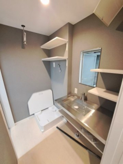 【独立洗面所】