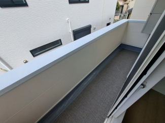 【バルコニー】