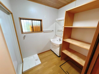 彦根市栄町２丁目の店舗事務所の画像