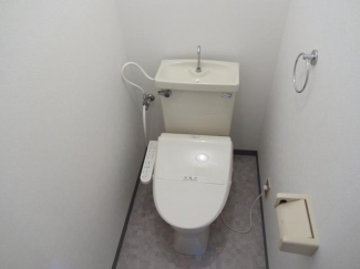 温水洗浄便座に交換しました