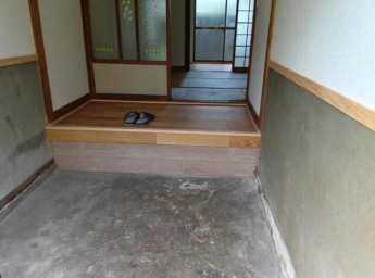 今治市北鳥生町４丁目のアパートの画像