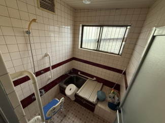 松山市吉藤２丁目の中古一戸建ての画像