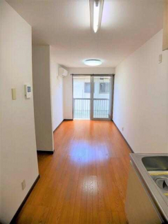 アムール・エミューの画像