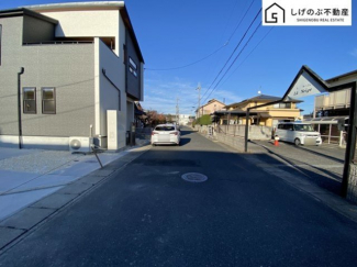 前面道路です。