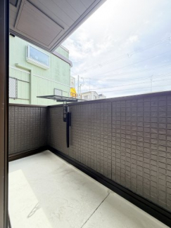 【バルコニー】
