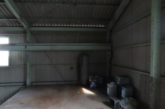 階段上　東方向に撮影