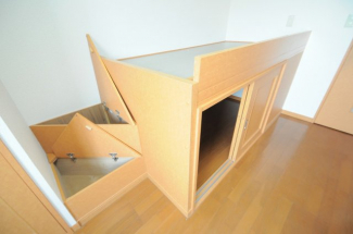 備品や設備仕様は号室等により異なります現地をご確認下さい。