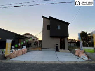 長期優良住宅！
駐車3台可♪
オール電化