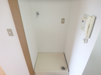 防水パン付き内洗濯置き場