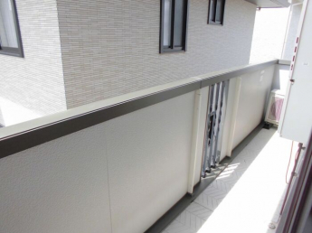 【バルコニー】