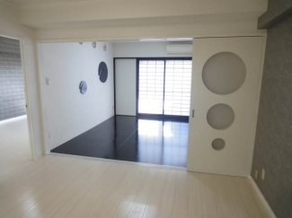 【居間・リビング】