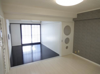 【居間・リビング】