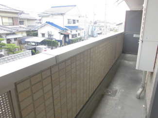 【バルコニー】