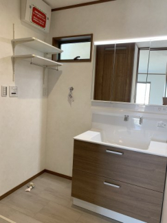 【独立洗面台】