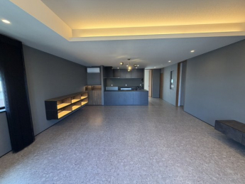 【居間・リビング】