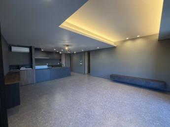 【居間・リビング】