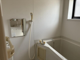 丹波篠山市西新町のアパートの画像