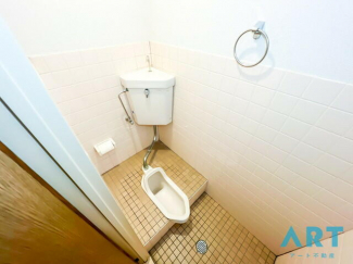 松山市朝生田町２丁目の店舗事務所の画像