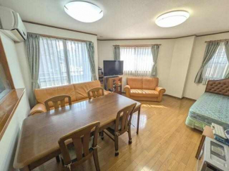 降り注ぐ陽光をいっぱいに浴びて、ライトと共にＬＤＫ全体を明る