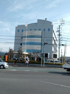 松山南警察署まで1083m