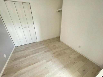 ベルソーレ駅前の画像