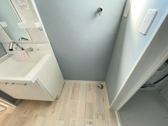 ベルソーレ駅前の画像