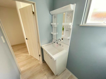 ベルソーレ駅前の画像