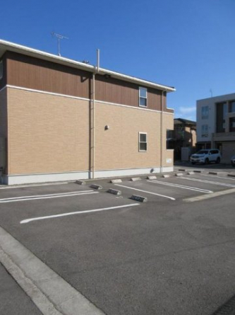 駐車場完備です