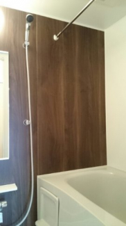 日々の疲れを癒すお風呂付です