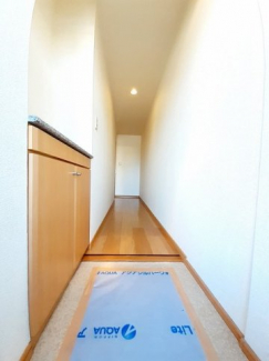 明るい玄関です