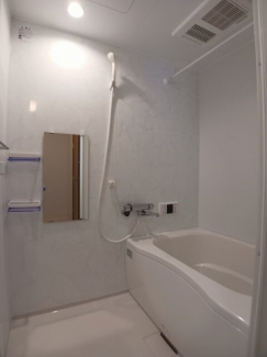 ゆったり過ごせるお風呂です