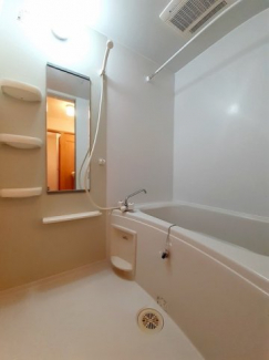 お風呂で日々の疲れを落としましょう