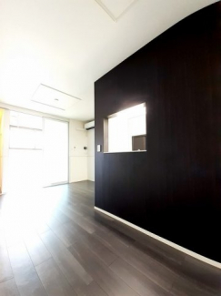 明るい室内です