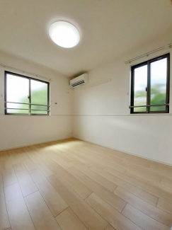 中はこのようになっています