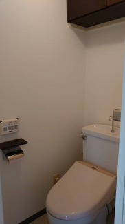 シャワートイレ付　◎鍵は当社にあるのでスムーズに内覧出来ます