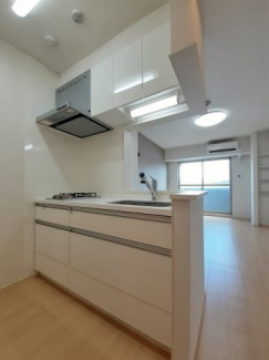 コンパクトなキッチンで掃除もラクラク