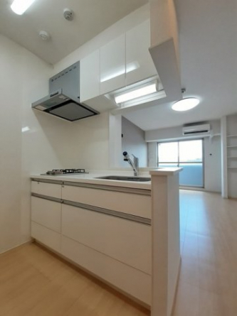 コンパクトなキッチンで掃除もラクラク