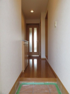 明るい玄関です