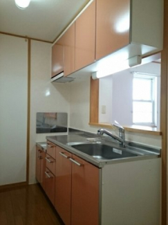 キッチンでお料理をお楽しみください