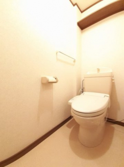 シンプルで使いやすいトイレです