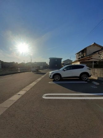 駐車場に車を止められます