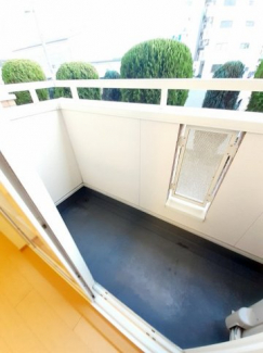 広々としたバルコニーです