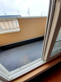 広々としたバルコニーです